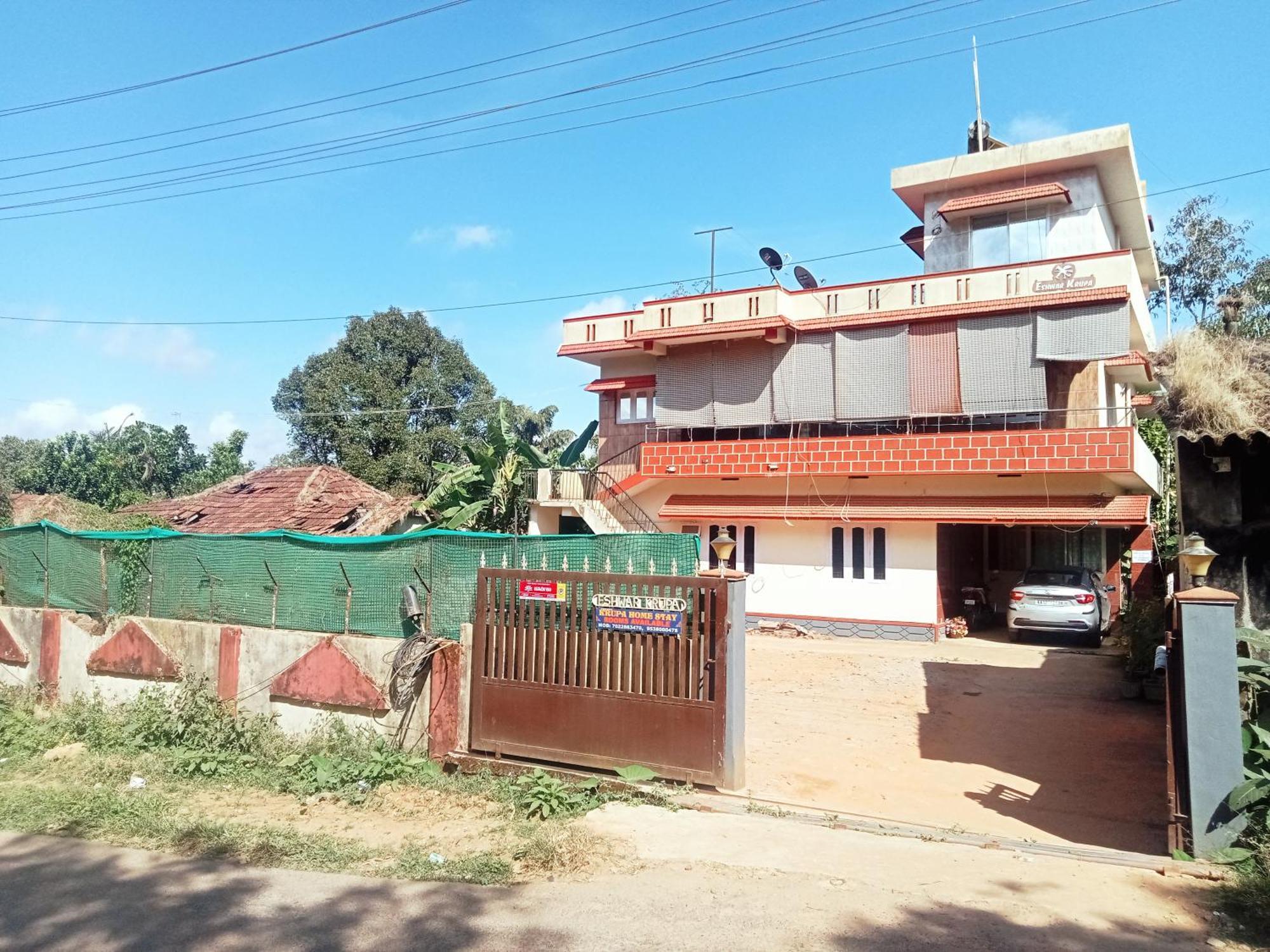 Eshwarkrupa Homestay Madikeri Kültér fotó
